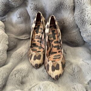 Dolce Gabbana Leopard pumps